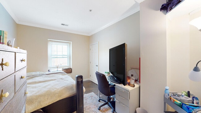 712 Shawmut Ave in Boston, MA - Foto de edificio - Building Photo