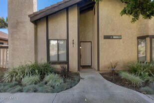 491 Yorba Linda Pl in Camarillo, CA - Building Photo