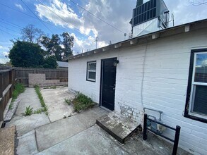 821 W Houston Ave in Visalia, CA - Building Photo - Building Photo