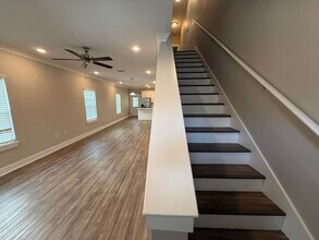 170 N Sand Palm Rd in Freeport, FL - Foto de edificio - Building Photo