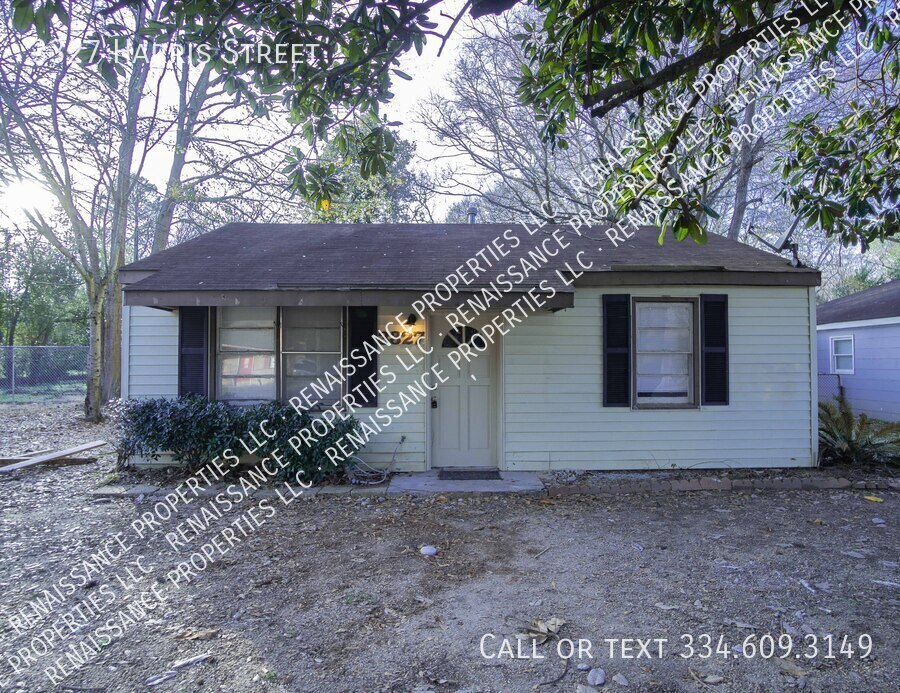 3327 Harris St in Montgomery, AL - Building Photo