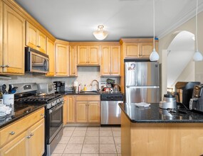 157 W 6th St in Boston, MA - Building Photo - Building Photo