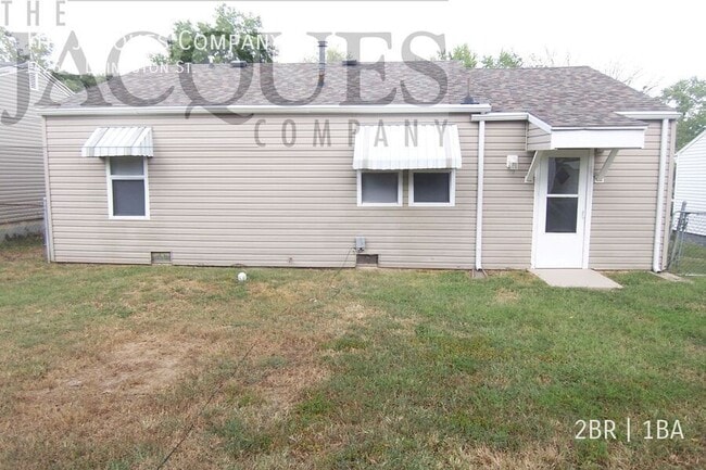 1426 E Livingston St in Springfield, MO - Building Photo - Building Photo