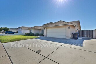 6341 E Ivy St in Mesa, AZ - Building Photo - Building Photo