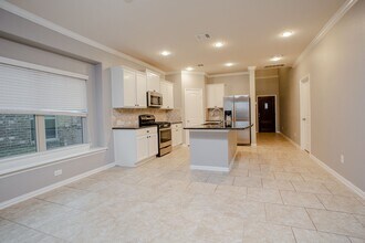 2700 Auburn Chestnut Ln in Pflugerville, TX - Building Photo - Building Photo