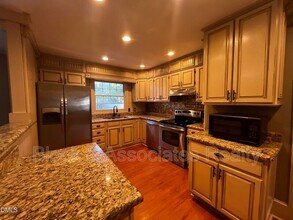 6404 Buffaloe Rd in Raleigh, NC - Building Photo - Building Photo