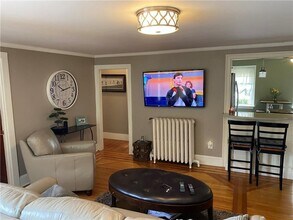 4 Hammond St in Newport, RI - Building Photo - Building Photo