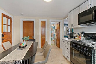 3446 N Ozark Ave, Unit SI ID1366969P in Chicago, IL - Building Photo - Building Photo