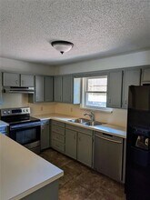 104 Brookdale Dr in Highland Village, TX - Building Photo - Building Photo