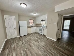 1584 Pirkle Rd in Norcross, GA - Building Photo - Building Photo