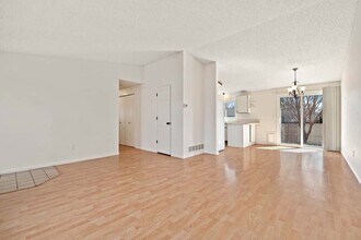 278 E 42nd St in Loveland, CO - Building Photo - Building Photo