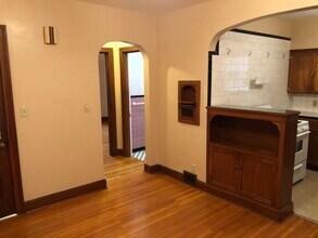 2419 Boulevard Napoleon, Unit 2419 Blvd Napoleon in Louisville, KY - Building Photo - Building Photo
