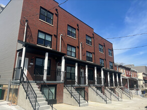 3837 Wallace St in Philadelphia, PA - Building Photo - Building Photo