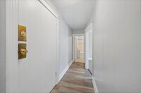 Avondale Apartments photo'
