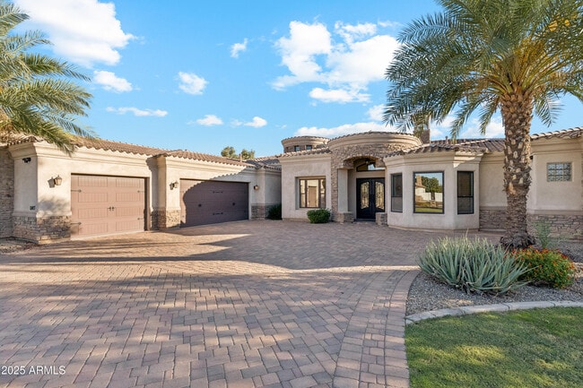 11407 E Bellflower Ct in Chandler, AZ - Foto de edificio - Building Photo