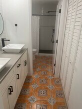 3193 Windrush Bourne in Sarasota, FL - Foto de edificio - Building Photo