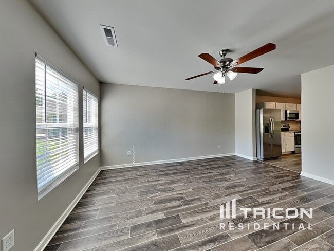 437 Brookfield Dr in Statesville, NC - Building Photo - Building Photo