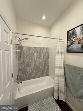 1003 S 6th St in Philadelphia, PA - Building Photo - Building Photo