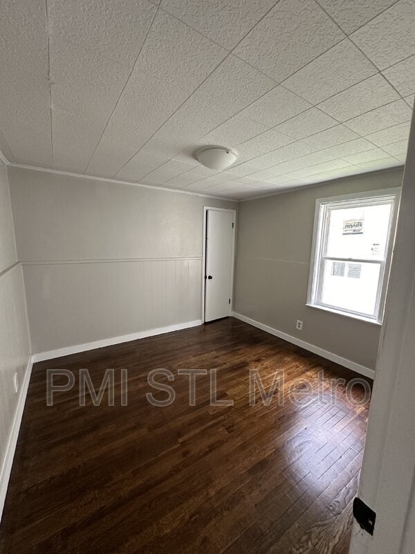 10301 Page Ave in St. Louis, MO - Building Photo - Building Photo