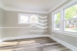 53 Vinewood Ct in Pontiac, MI - Foto de edificio - Building Photo