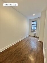 413 E 70th St in New York, NY - Building Photo - Building Photo