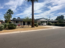 920 E Colter St in Phoenix, AZ - Building Photo