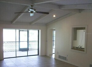 1649 Georgetowne Blvd in Sarasota, FL - Building Photo - Building Photo