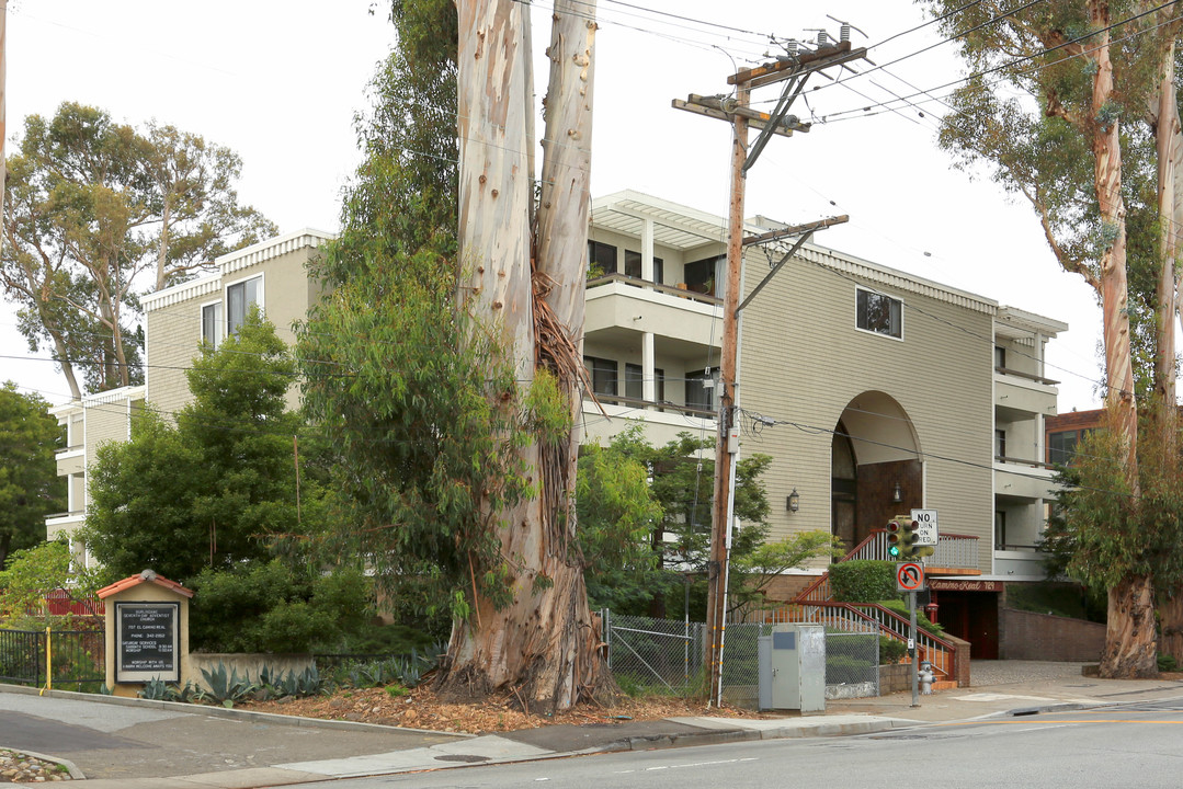 729 El Camino Real in Burlingame, CA - Building Photo