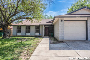5275 Meadow Rise St in San Antonio, TX - Building Photo - Building Photo