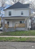 1700 N California Ave in Peoria, IL - Building Photo