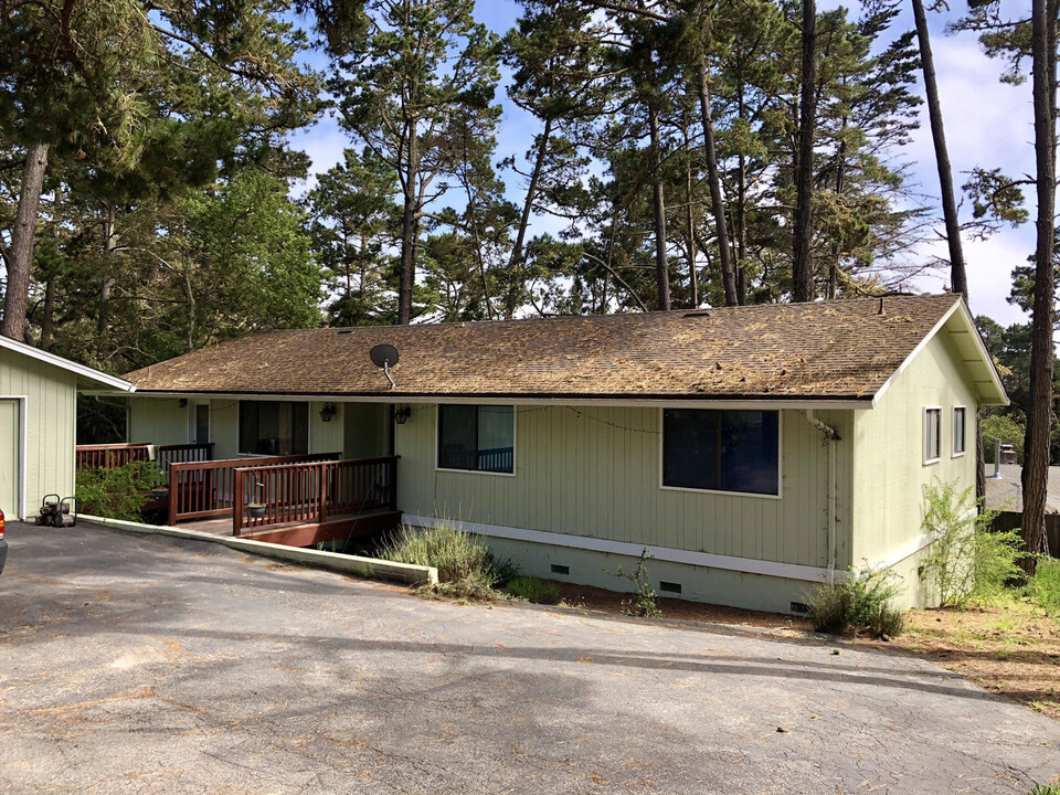 4084 Los Altos Dr in Pebble Beach, CA - Foto de edificio