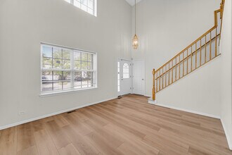 1775 Kelberg Ave in Hoffman Estates, IL - Building Photo - Building Photo