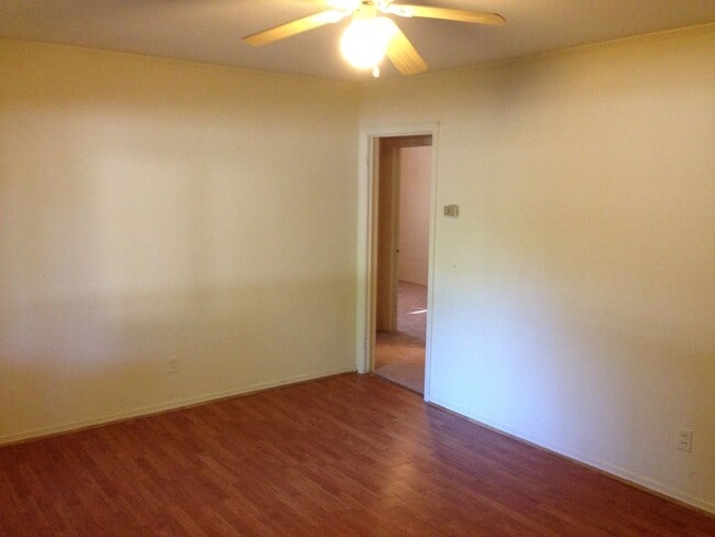 property at 112 Calhoun St