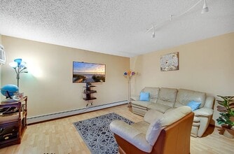 4 Echo Ct in Vernon Hills, IL - Building Photo - Building Photo