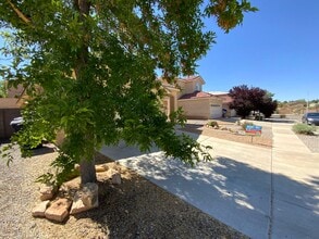 4827 McNary Ct NW in Albuquerque, NM - Building Photo - Building Photo