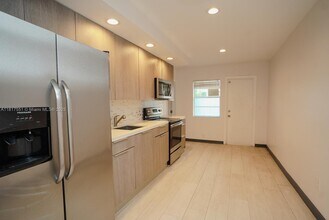 901 Euclid Ave in Miami Beach, FL - Building Photo - Building Photo