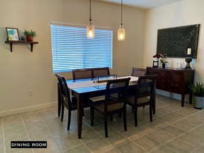 16801 N 94th St, Unit 1006 in Scottsdale, AZ - Foto de edificio - Building Photo