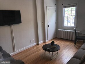 731 13th St NE in Washington, DC - Building Photo - Building Photo