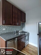 908 W George St, Unit 2904-L1 in Chicago, IL - Building Photo - Building Photo