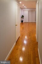 14654 Bauer Dr in Rockville, MD - Building Photo