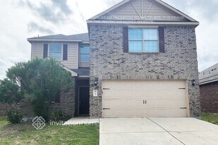 917 First Street in Sanger, TX - Building Photo