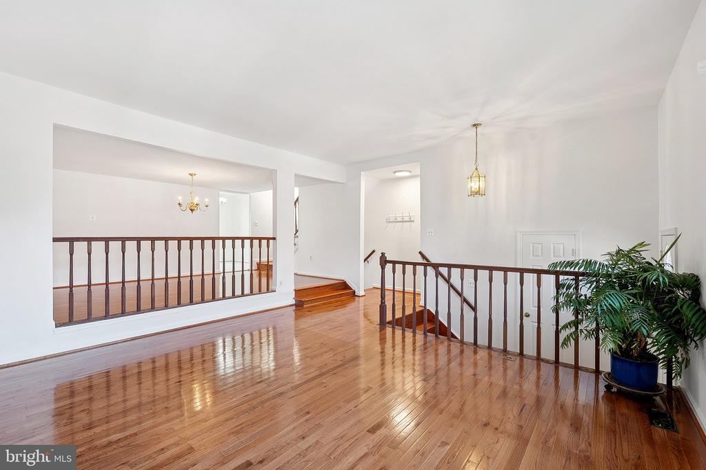 3120 Valentino Ct in Oakton, VA - Building Photo