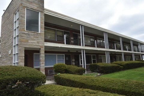 1001 N Harlem Ave-Unit -B in Oak Park, IL - Building Photo