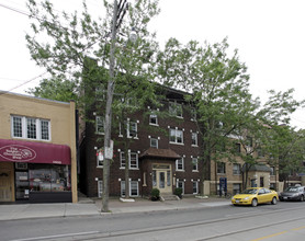 The Gresham in Toronto, ON - Building Photo - Building Photo