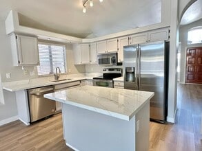 4781 W Harrison St in Chandler, AZ - Building Photo - Building Photo