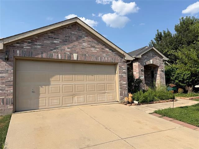 4275 Cave Cove Ct in Fort Worth, TX - Building Photo
