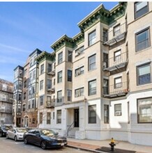65 Burbank St, Unit 65 in Boston, MA - Building Photo - Building Photo