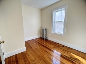 55 Shannon St, Unit 2 in Boston, MA - Building Photo - Building Photo