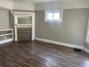 2109 W 98th St in Cleveland, OH - Building Photo - Building Photo