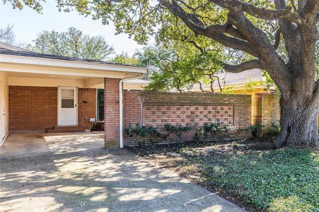 property at 3547 Northwest Pkwy